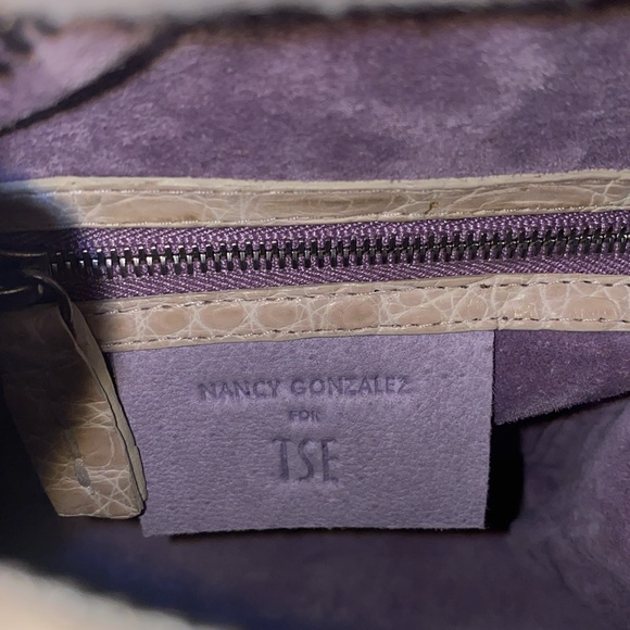 🔥❤️Nancy Gonzalez For TSE Luxe Cream Crocodile NWOTs Mini (Nano) ThreeWay Speedy - Picture 9 of 15